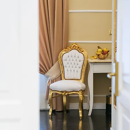 Alojamento de Acomodação e Pequeno-almoço Kingsman Florença