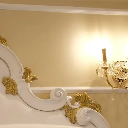 Kingsman Bed & Breakfast 4*
